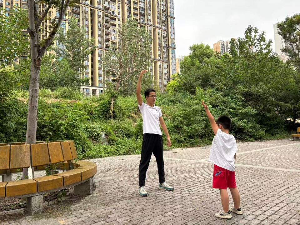 女士告诉记 女士告诉记