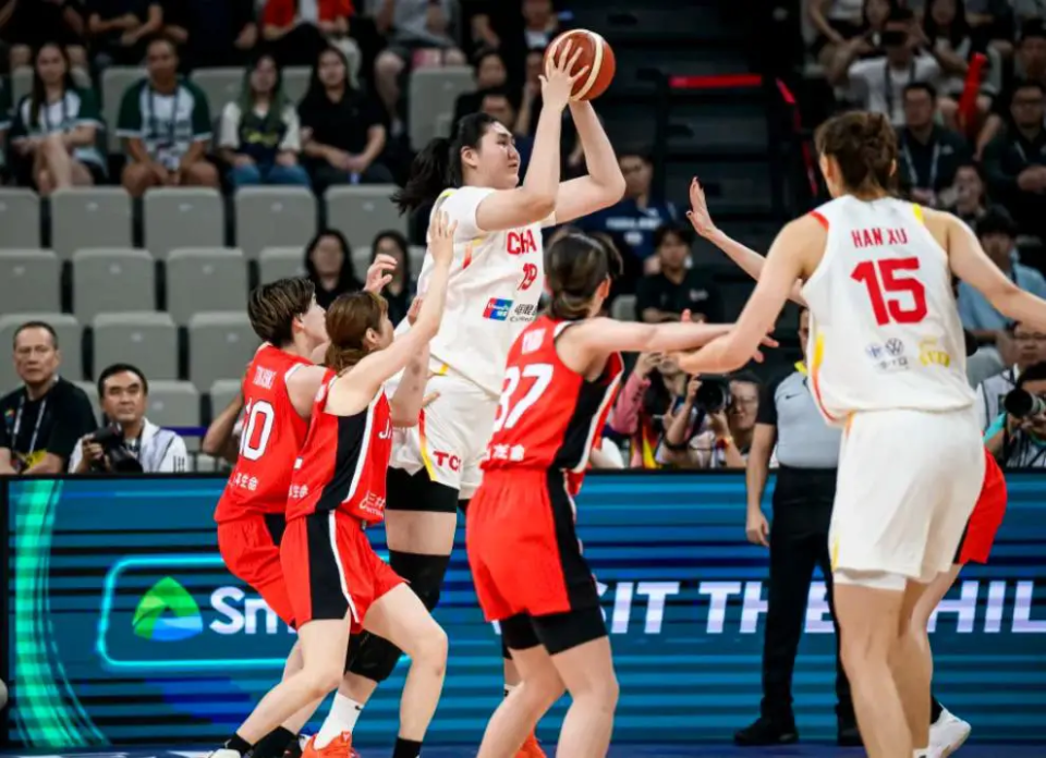 WCcJr, 篮命中率急, 据绝对优势