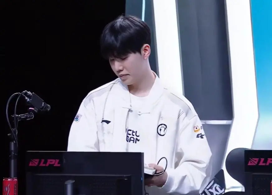 la被曝高, img, 但依然坚持