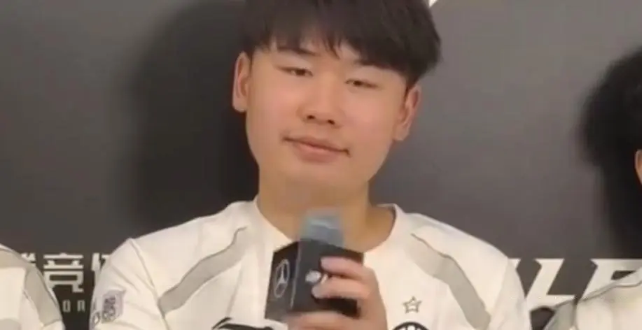 戏剧性推向, yid