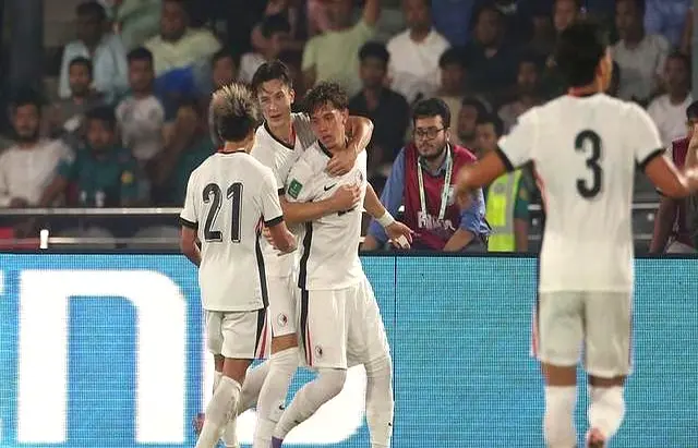 个人深思的 个人深思的